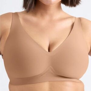 Knix Neutral Revolution Bra